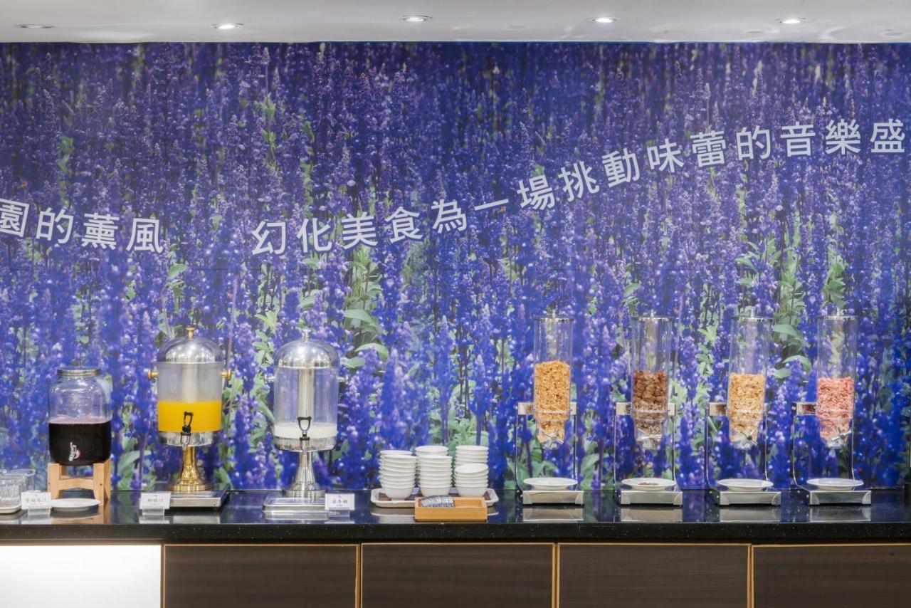 Hometel Hotel Kaohsiung Exterior photo